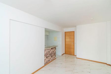 Sala de apartamento para alugar com 2 quartos, 60m² em Penha, Rio de Janeiro