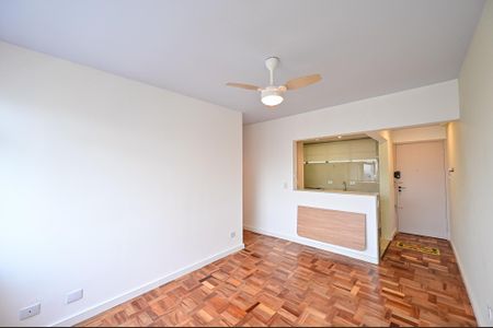 Sala de apartamento para alugar com 3 quartos, 70m² em Vila Mariana, São Paulo