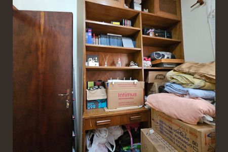 Quarto 2 de casa à venda com 3 quartos, 150m² em Jardim dos Prados, São Paulo