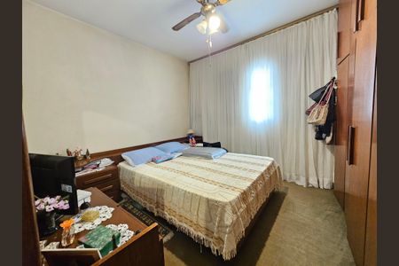Quarto 1 de casa à venda com 3 quartos, 150m² em Jardim dos Prados, São Paulo