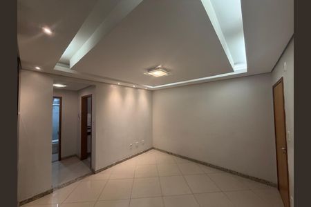 Apartamento à venda com 2 quartos, 99m² em Fonte Grande, Contagem