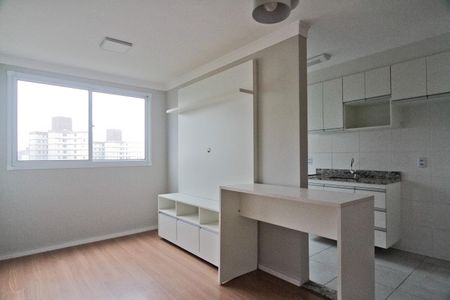 Sala de apartamento para alugar com 2 quartos, 44m² em Jardim Iris, São Paulo
