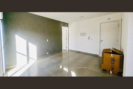 Sala de apartamento à venda com 1 quarto, 103m² em Vila Yolanda, Osasco