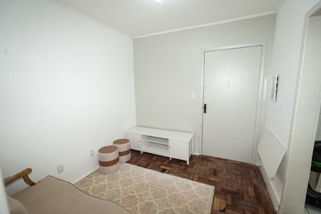 Sala de apartamento para alugar com 1 quarto, 49m² em Passo D’areia, Porto Alegre