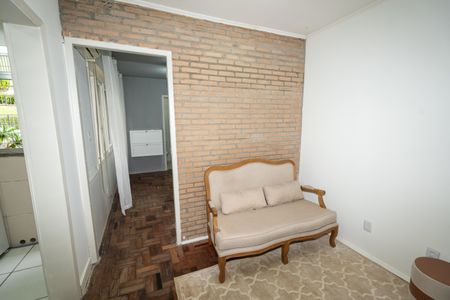 Sala de apartamento para alugar com 1 quarto, 49m² em Passo D’areia, Porto Alegre