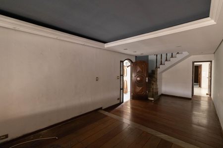 Sala de casa à venda com 3 quartos, 258m² em Vila Granada, São Paulo