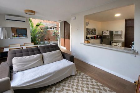 Casa à venda com 4 quartos, 213m² em Botafogo, Rio de Janeiro