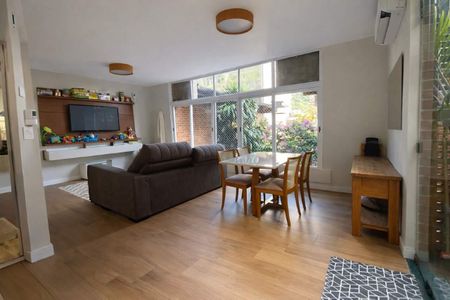 Casa à venda com 4 quartos, 213m² em Botafogo, Rio de Janeiro