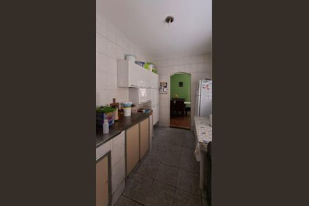 Casa à venda com 5 quartos, 179m² em Concórdia, Belo Horizonte
