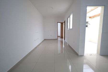 Sala de apartamento para alugar com 2 quartos, 54m² em Jardim Ocara, Santo André