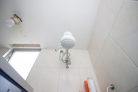 Banheiro da Suíte de apartamento à venda com 3 quartos, 65m² em Fonte Grande, Contagem