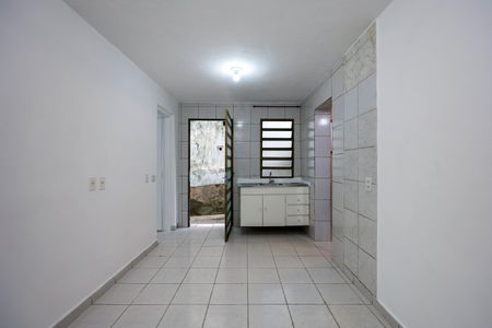 Sala de casa para alugar com 2 quartos, 40m² em Vila Pirajussara, São Paulo