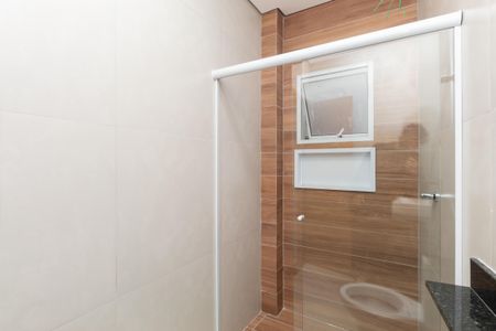 Banheiro da Suíte de apartamento para alugar com 1 quarto, 35m² em Jardim Japao, São Paulo