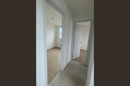 Corredor de apartamento para alugar com 2 quartos, 2m² em Vila Sao Sebastiao, Duque de Caxias
