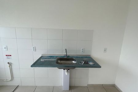 Sala de apartamento para alugar com 2 quartos, 2m² em Vila Sao Sebastiao, Duque de Caxias