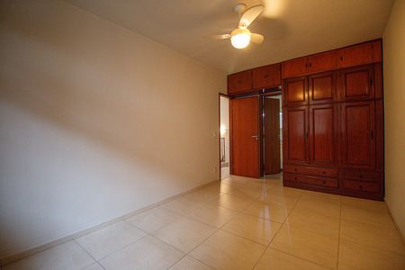 Quarto de casa para alugar com 2 quartos, 100m² em Grajaú, Rio de Janeiro