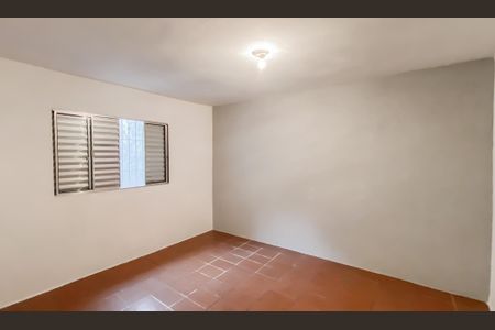 Quarto de casa para alugar com 1 quarto, 50m² em Jardim Santo Antonio, São Paulo