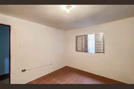 Quarto de casa para alugar com 1 quarto, 50m² em Jardim Santo Antonio, São Paulo
