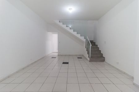 Sala de casa para alugar com 3 quartos, 130m² em Vila Júlia, Poá