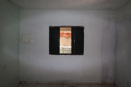 Quarto de casa para alugar com 1 quarto, 20m² em Vila Guacuri, Diadema