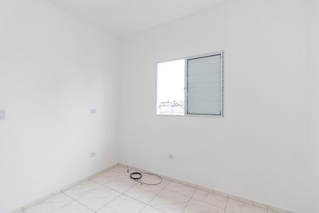 Quarto 1 de casa para alugar com 2 quartos, 45m² em Jardim Primavera, São Paulo