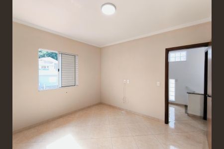 Sala de apartamento para alugar com 1 quarto, 70m² em Vila Galvão, Jundiaí
