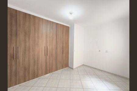 Quarto de apartamento para alugar com 1 quarto, 70m² em Vila Galvão, Jundiaí