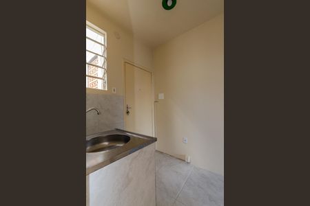 Cozinha de kitnet/studio para alugar com 1 quarto, 33m² em Santo Antônio, Porto Alegre