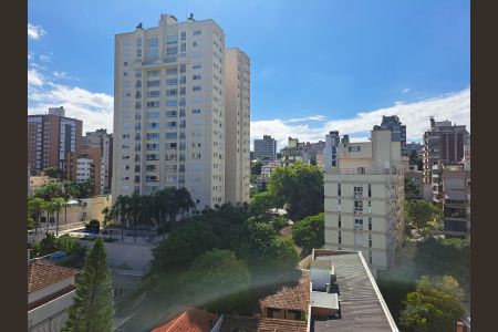 Vista de kitnet/studio para alugar com 1 quarto, 49m² em Auxiliadora, Porto Alegre
