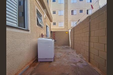 Área de serviço de apartamento para alugar com 2 quartos, 58m² em Chácaras Hipica, Ribeirão Preto