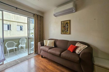 Sala de apartamento para alugar com 2 quartos, 76m² em Jardim Tres Marias, Guarujá