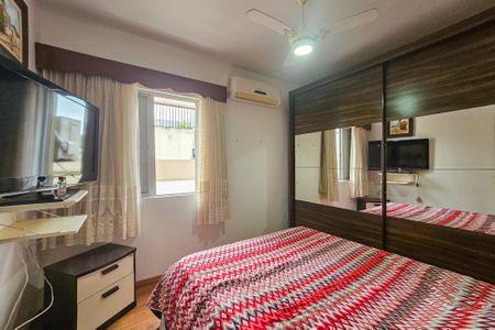Quarto 1 de apartamento para alugar com 2 quartos, 76m² em Jardim Tres Marias, Guarujá