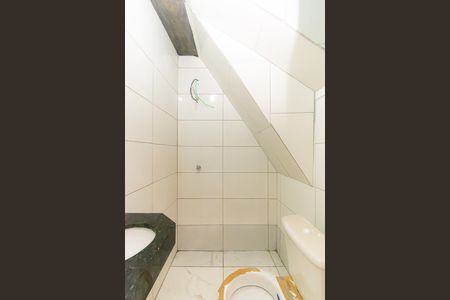 Banheiro de casa para alugar com 1 quarto, 20m² em Cidade São Mateus, São Paulo