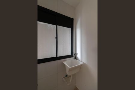 Cozinha e Área de Serviço de apartamento para alugar com 2 quartos, 35m² em Cidade Antônio Estêvão de Carvalho, São Paulo