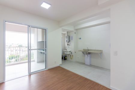 Sala de apartamento para alugar com 2 quartos, 50m² em Vila Osasco, Osasco