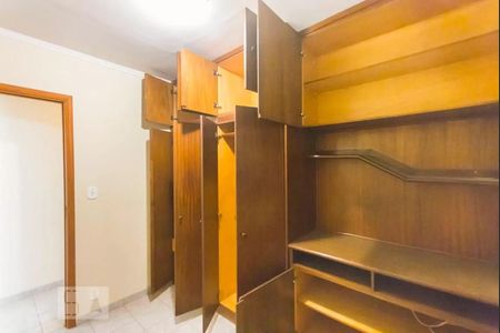 Quarto de apartamento para alugar com 3 quartos, 78m² em Loteamento Country Ville, Campinas