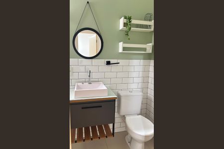 Banheiro de casa de condomínio para alugar com 3 quartos, 120m² em Eugênio de Melo, São José dos Campos