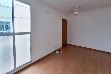 Sala de apartamento para alugar com 2 quartos, 48m² em Vila Lage, São Gonçalo