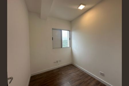 Quarto 1 de apartamento para alugar com 2 quartos, 52m² em Jardim Maria Helena, Barueri