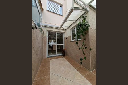 Foto 05 de casa de condomínio à venda com 3 quartos, 224m² em Jardim São Luís, São Paulo