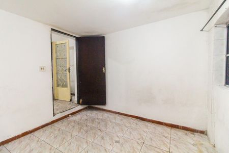 Quarto 2 de casa para alugar com 2 quartos, 84m² em Vila Carmosina, São Paulo