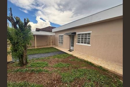 Casa para alugar com 3 quartos, 100m² em Martins, Uberlândia