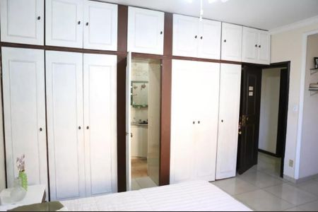 Foto 15 de casa à venda com 4 quartos, 300m² em Vera Cruz, Contagem