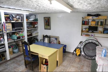 Foto 04 de casa à venda com 4 quartos, 300m² em Vera Cruz, Contagem