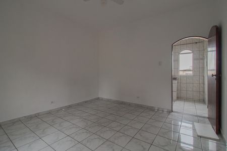 Quarto de casa para alugar com 1 quarto, 64m² em Vila Nossa Senhora das Vitorias, Mauá