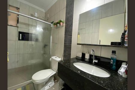 Casa para alugar com 3 quartos, 229m² em Santa Mônica, Uberlândia