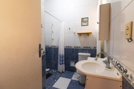 Banheiro 1 de casa à venda com 2 quartos, 280m² em Ferreira, São Paulo