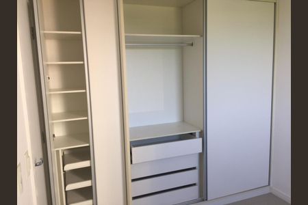 Apartamento para alugar com 3 quartos, 55m² em Piatã, Salvador