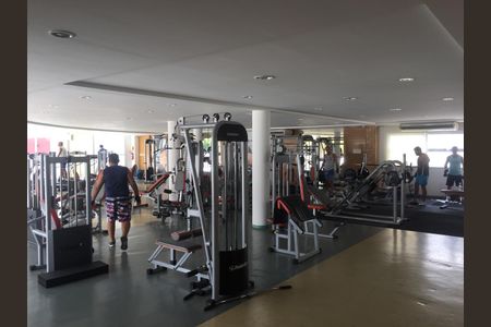 Apartamento para alugar com 3 quartos, 55m² em Piatã, Salvador