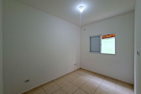 Quarto 2 de casa de condomínio para alugar com 2 quartos, 48m² em Parque das Americas, Praia Grande